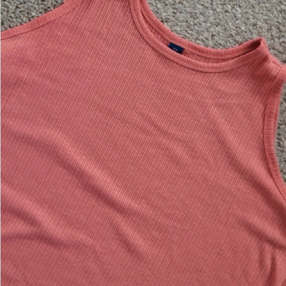 Women’s Ribbed Coral Tank Top - Picture 4 of 6